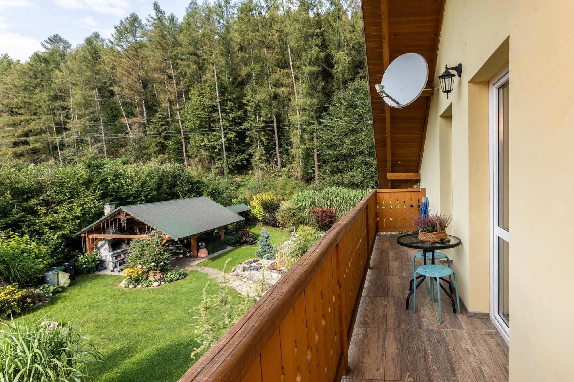 Apartamenty Zielona Owieczka Niedzica Zamek Exterior photo