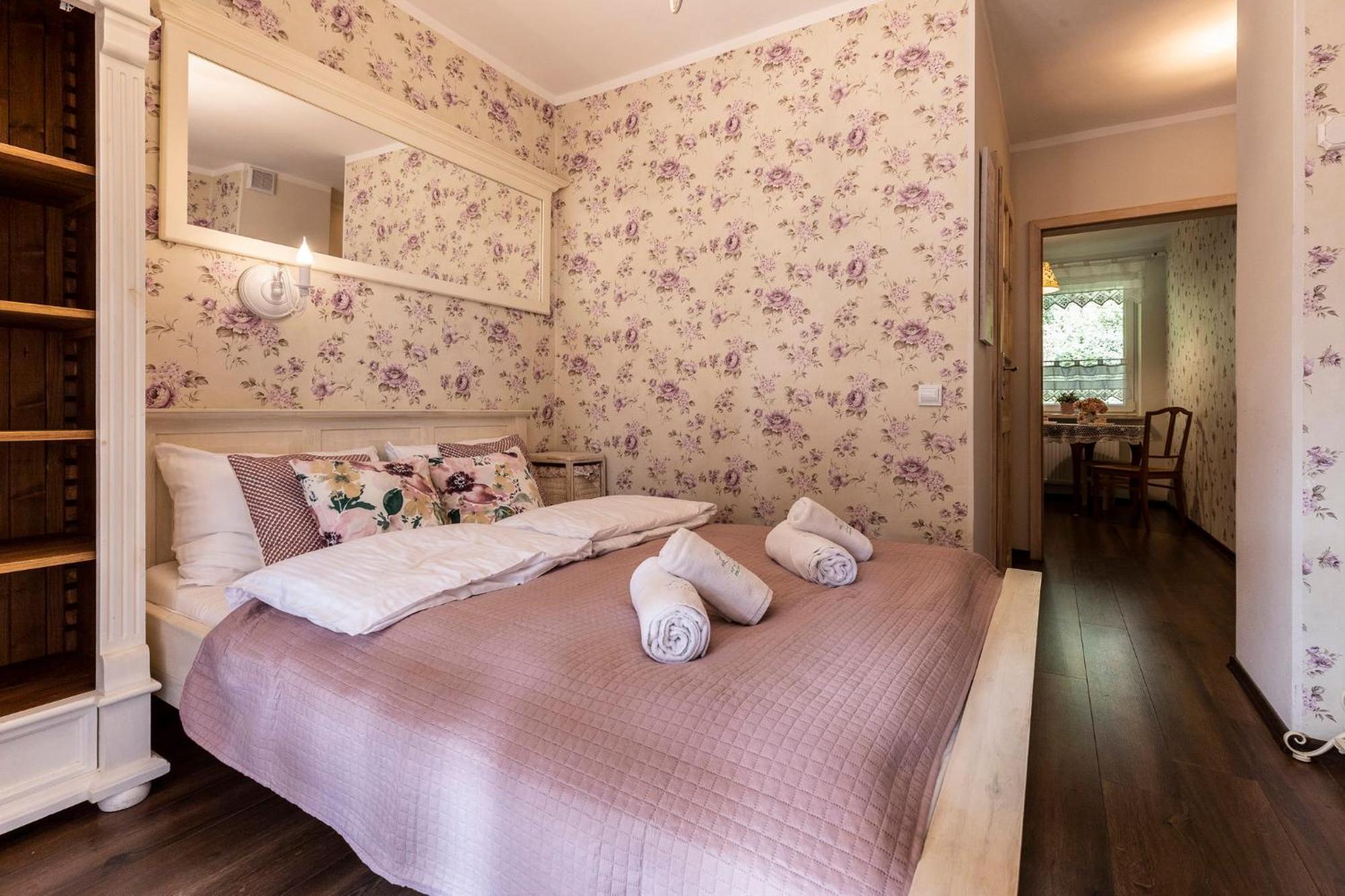 Apartamenty Zielona Owieczka Niedzica Zamek Exterior photo