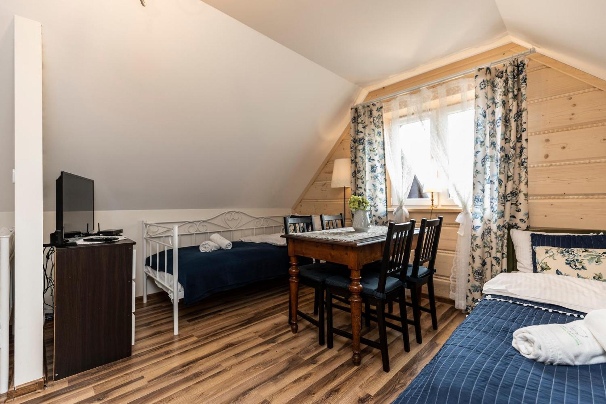 Apartamenty Zielona Owieczka Niedzica Zamek Exterior photo