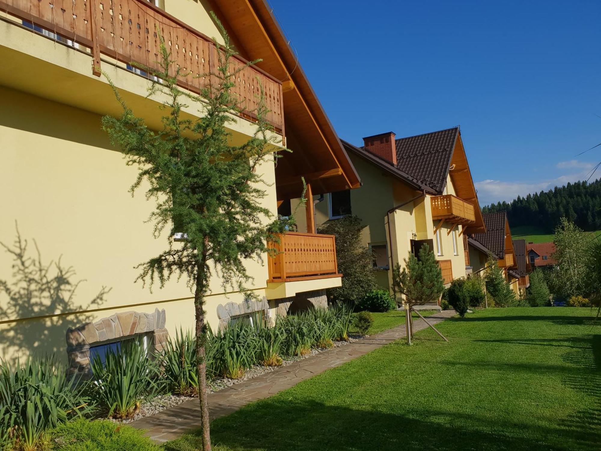 Apartamenty Zielona Owieczka Niedzica Zamek Exterior photo
