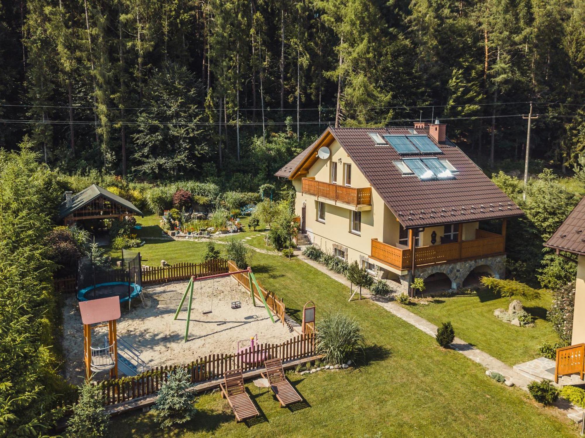 Apartamenty Zielona Owieczka Niedzica Zamek Exterior photo